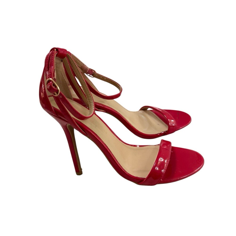 Wild Diva Lounge Ankle Strap Stilettos Open Toe Size 6 Red